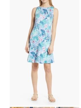 Darcy Hibiscus Haven Floral A-Line Dress . Size Large.